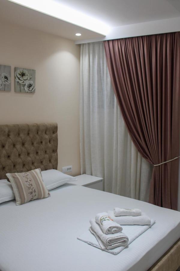 Villa 29 Sarandë Esterno foto